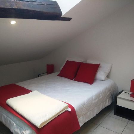 Appartement En Location Touristique Pour 4 Personnes Docelles Exteriör bild
